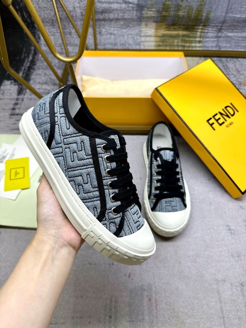 Fendi Low Shoes